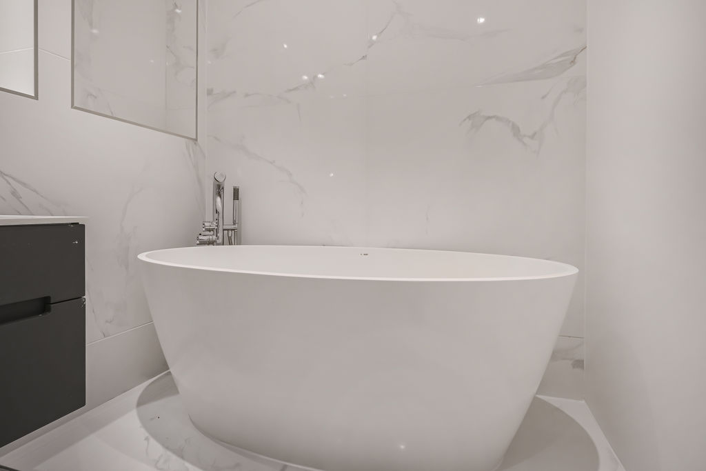 Photo 23- click for photo gallery